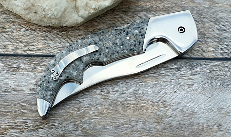 Складной нож "Носорог": сталь - Х12МФ (кованая); рукоять - камень