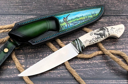 Нож "Легионер": сталь - Bohler М390;цельнометаллический -  рукоять элфорин(слоновая кость), скримшоу(резьба по кости), вставка зуб мамонта,формовочные ножны