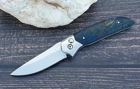Выкидной нож "Бизон": сталь - Bohler М390; рукоять - карельская береза