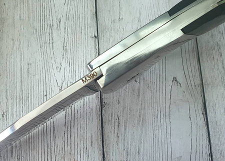 Складной нож "Носорог": сталь - Bohler М390; рукоять - G10